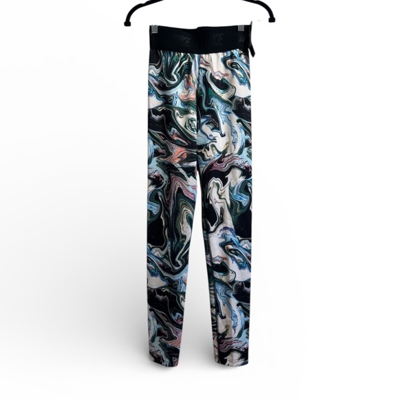 Nike Sportswear Marble High-Waist Leggings XS Multicolor Swirl NWT - Picture 3 of 4